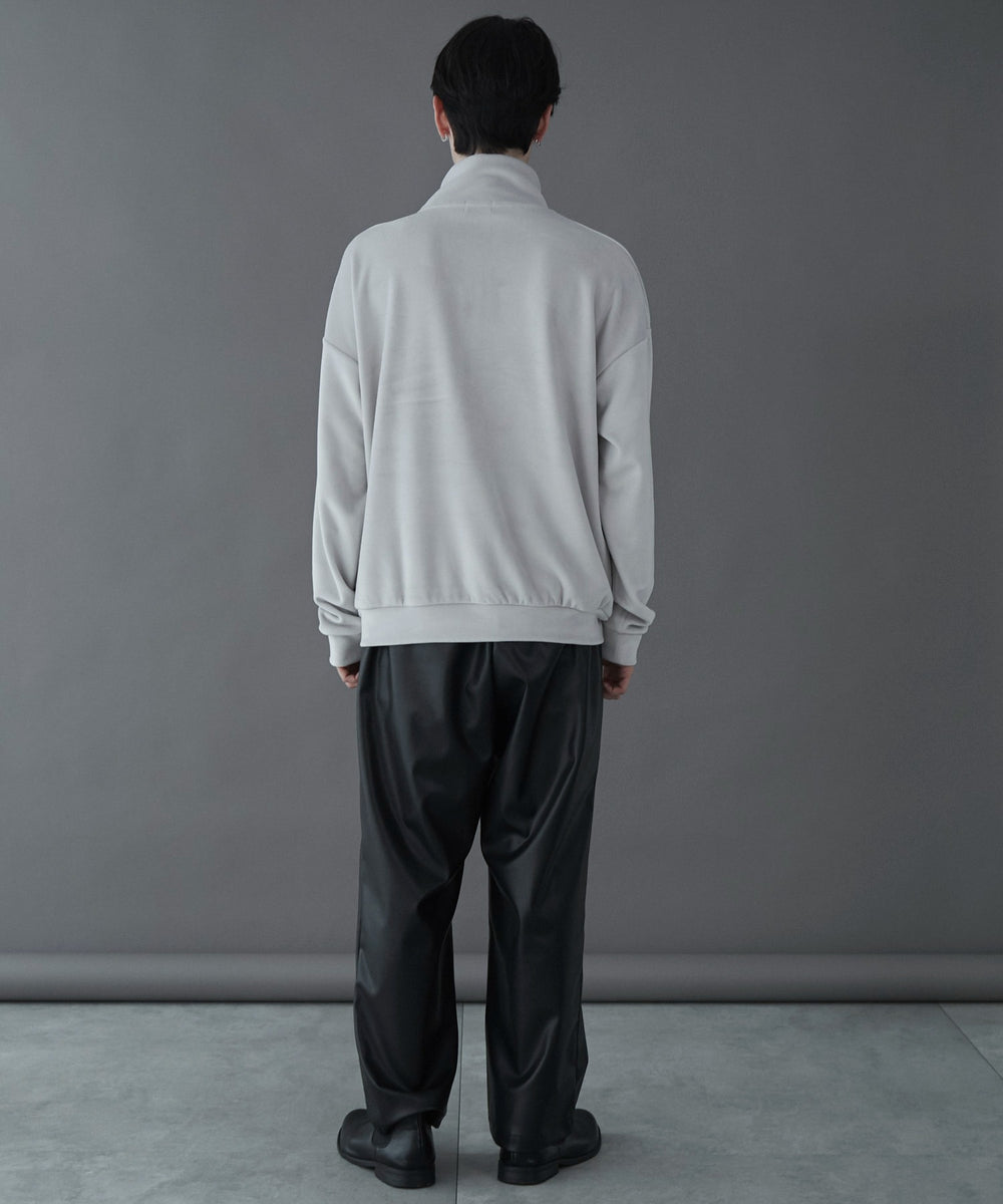 Lグレー モデル：180cm L着用