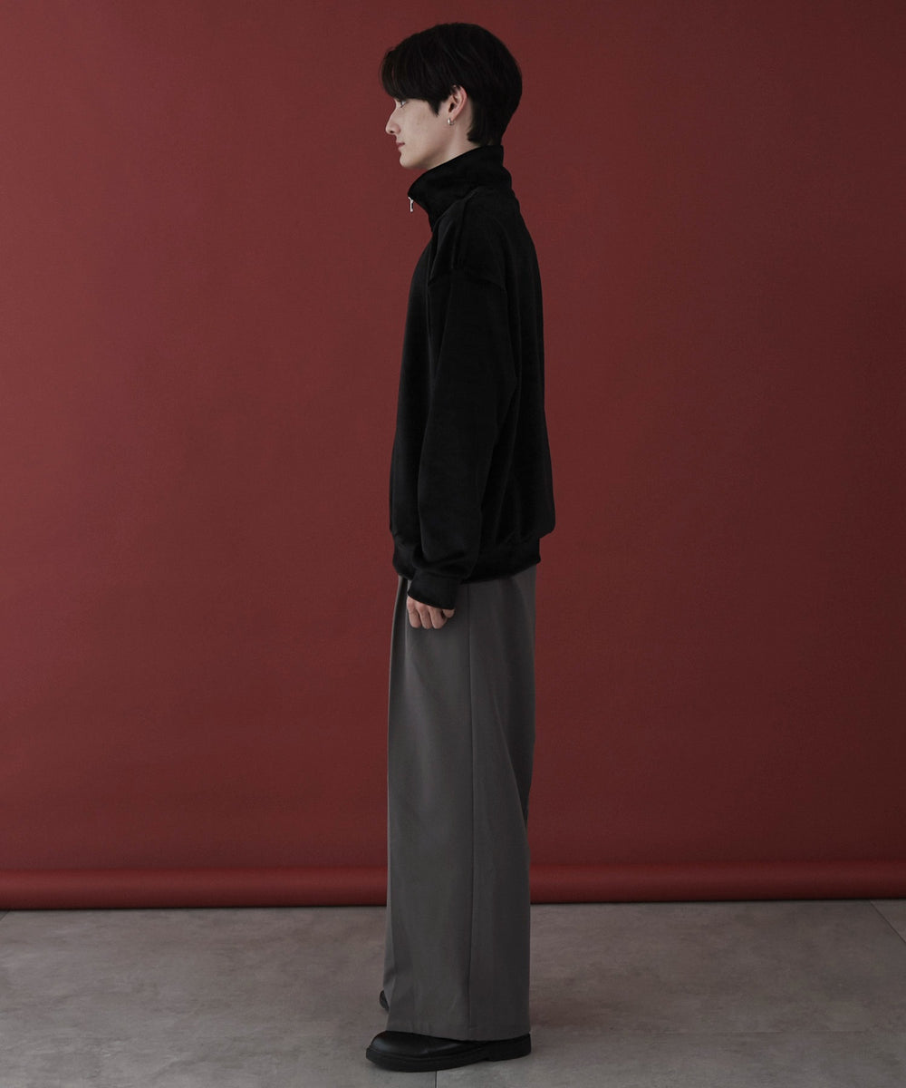 ブラック モデル：180cm L着用