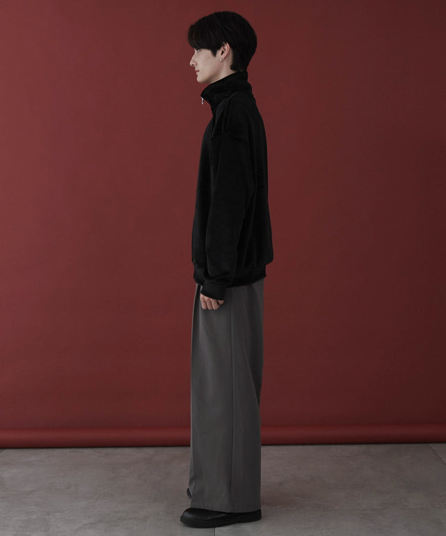 ブラック モデル：180cm L着用