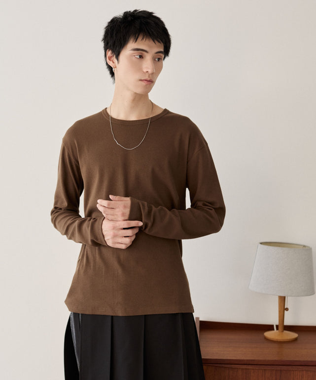 タイトフィットリブT（LS）/ブラウン モデル：180cm L着用