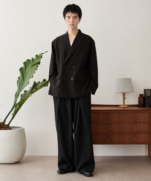 ブラック モデル：180cm L着用