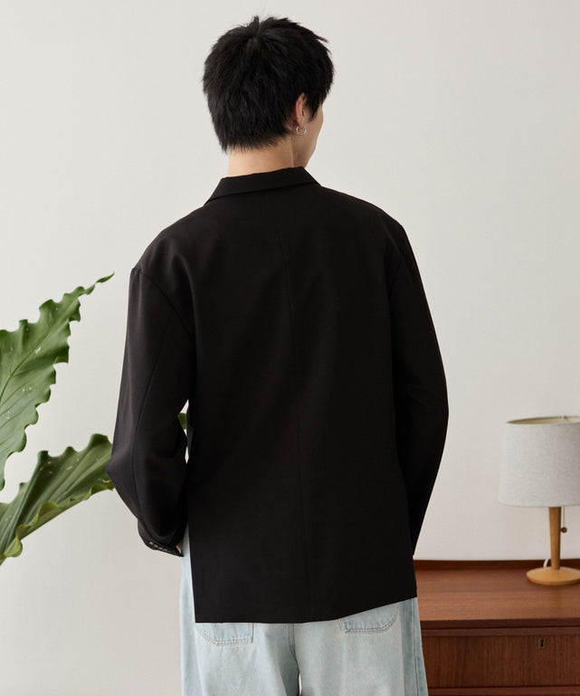 ブラック モデル：180cm L着用