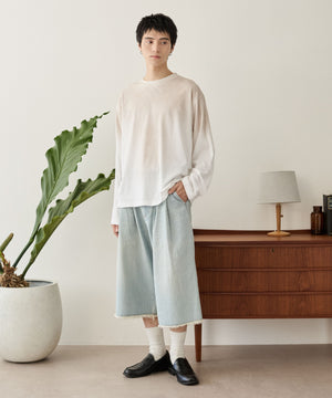 オフホワイト モデル：180cm L着用