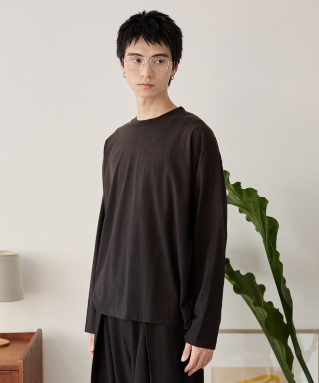 ブラック モデル：180cm L着用