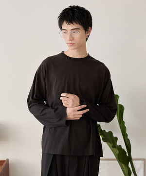 ブラック モデル：180cm L着用