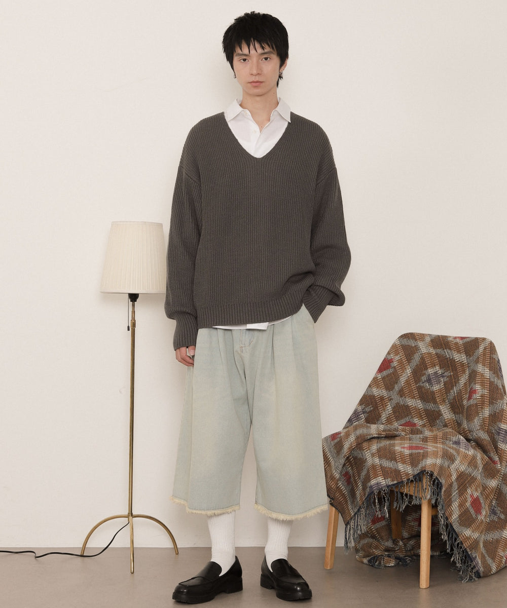 グレー モデル：180cm L着用