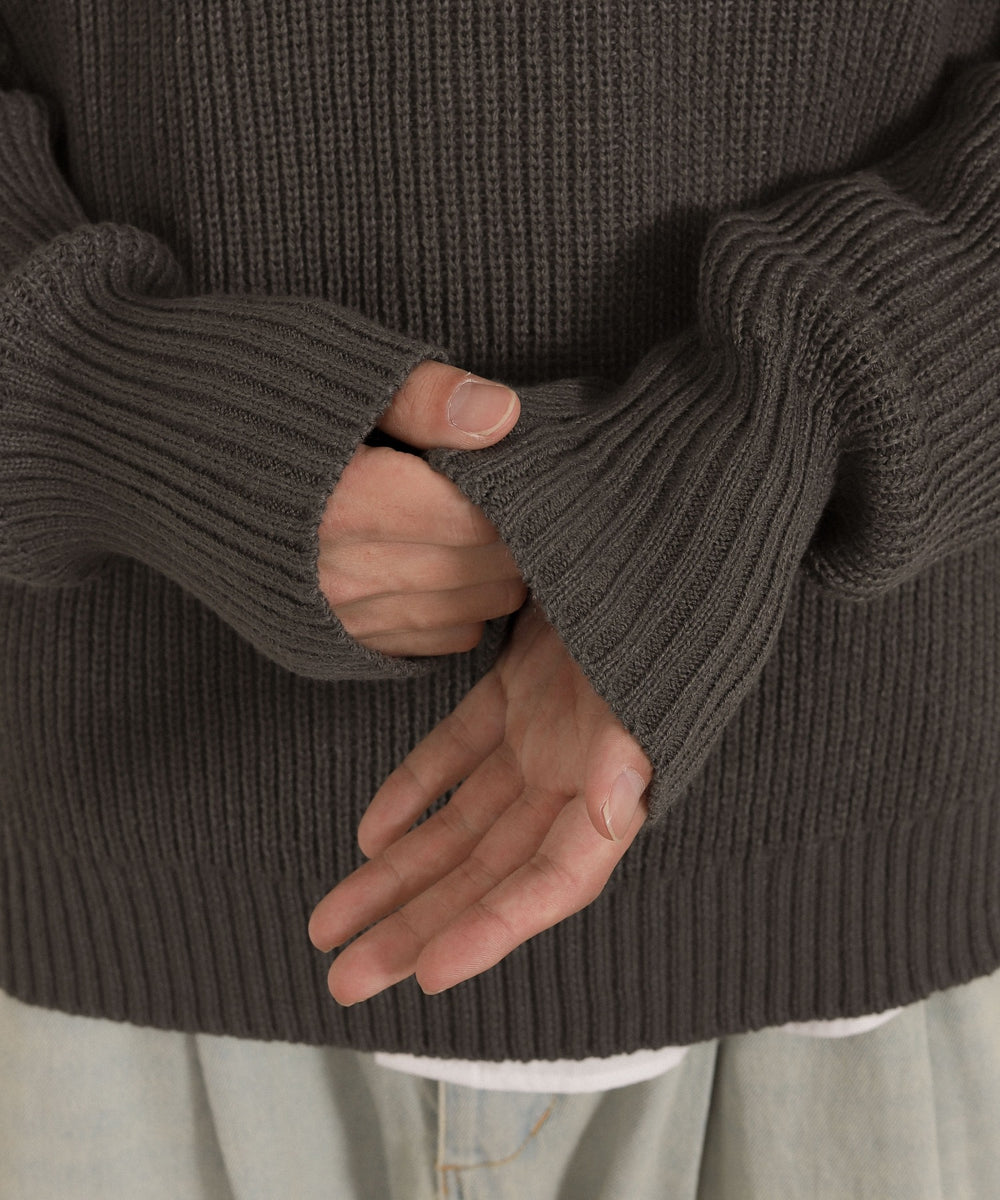 グレー モデル：180cm L着用