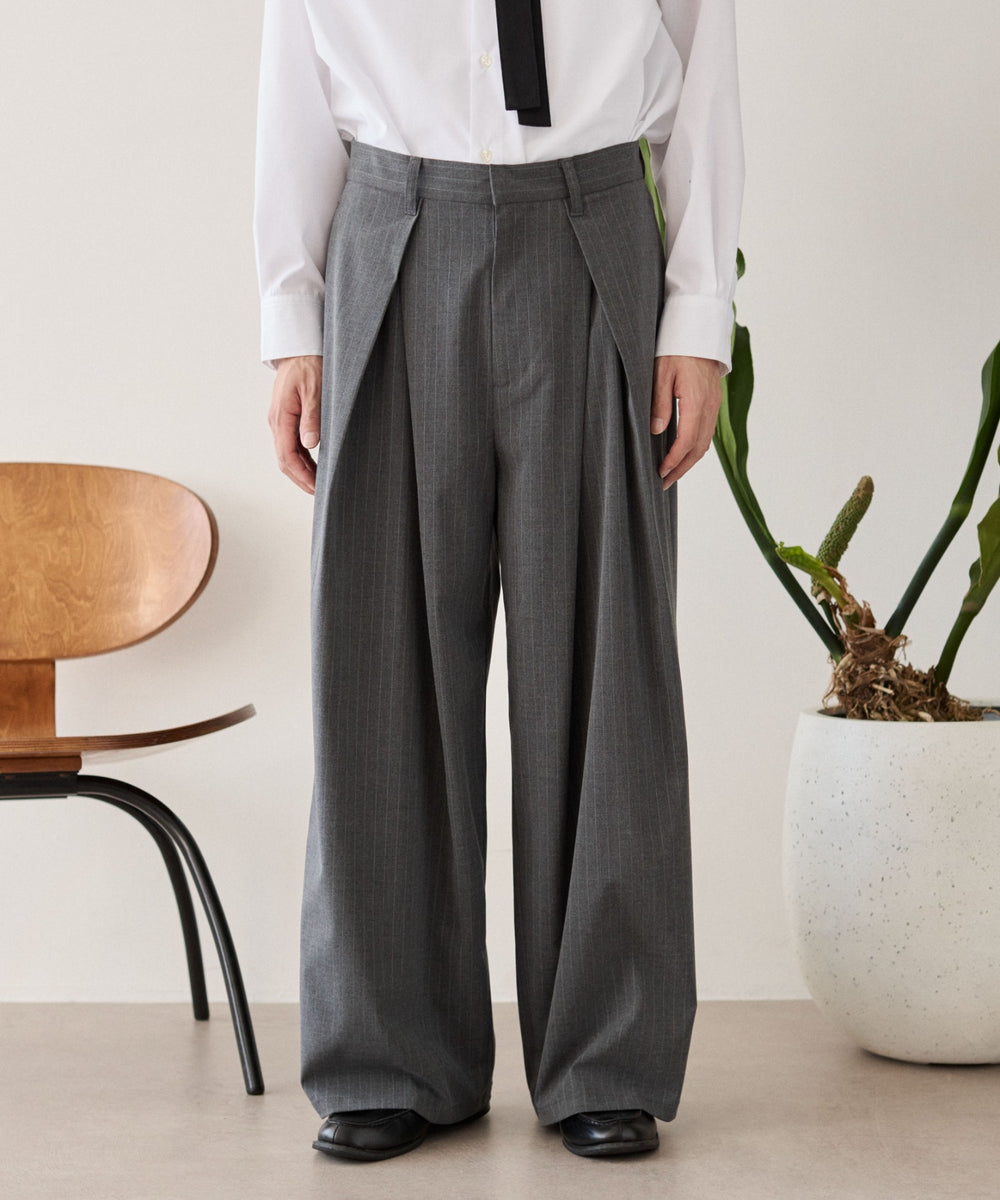 グレーストライプ モデル：180cm L着用