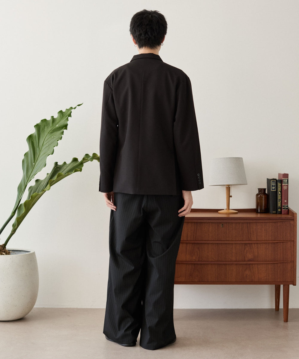 ブラックストライプ モデル：180cm L着用