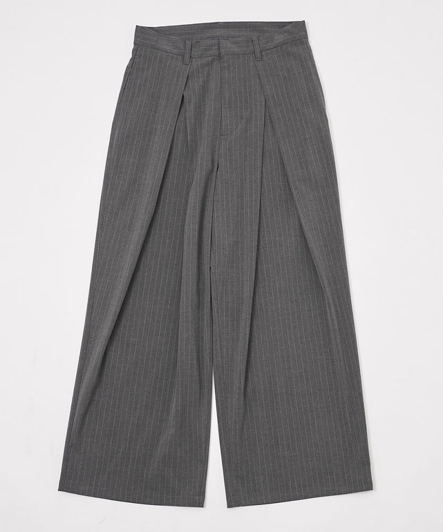 グレーストライプ