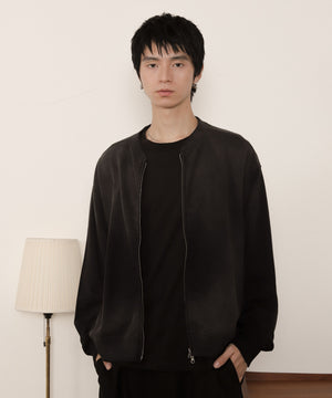 ブラック モデル：180cm L着用