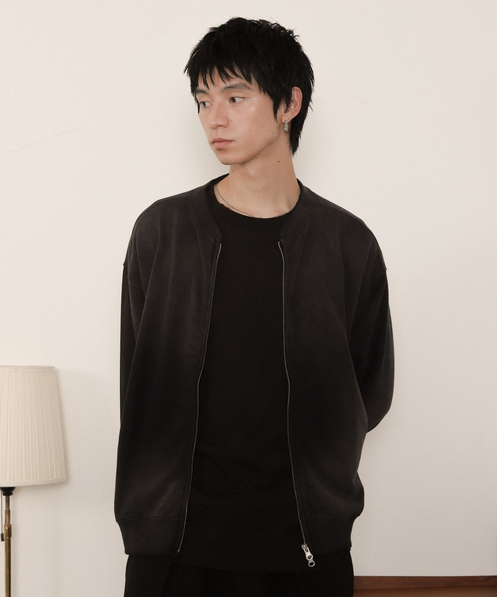 ブラック モデル：180cm L着用