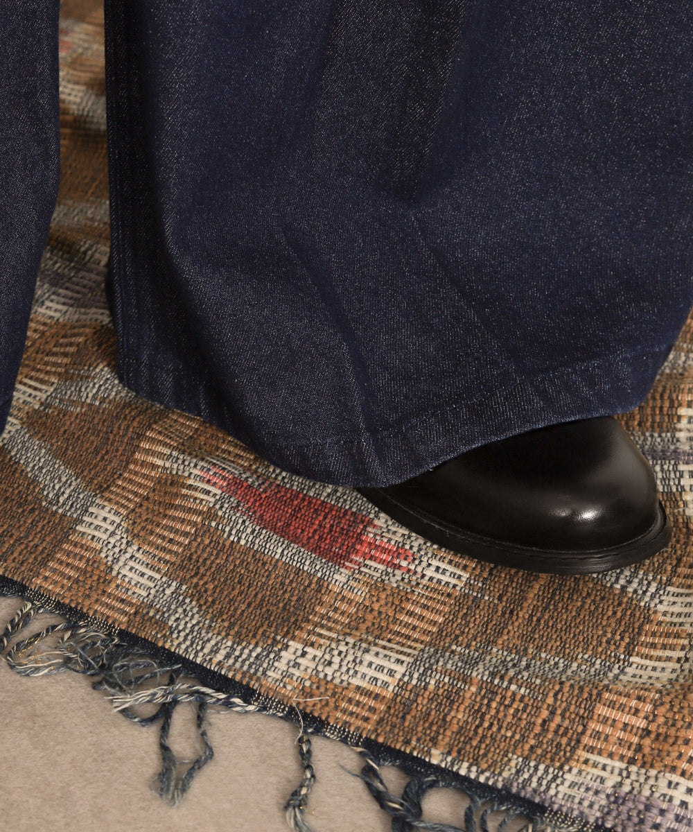 ﾃﾞﾆﾑｲﾝﾃﾞｨｺﾞ モデル：180cm L着用