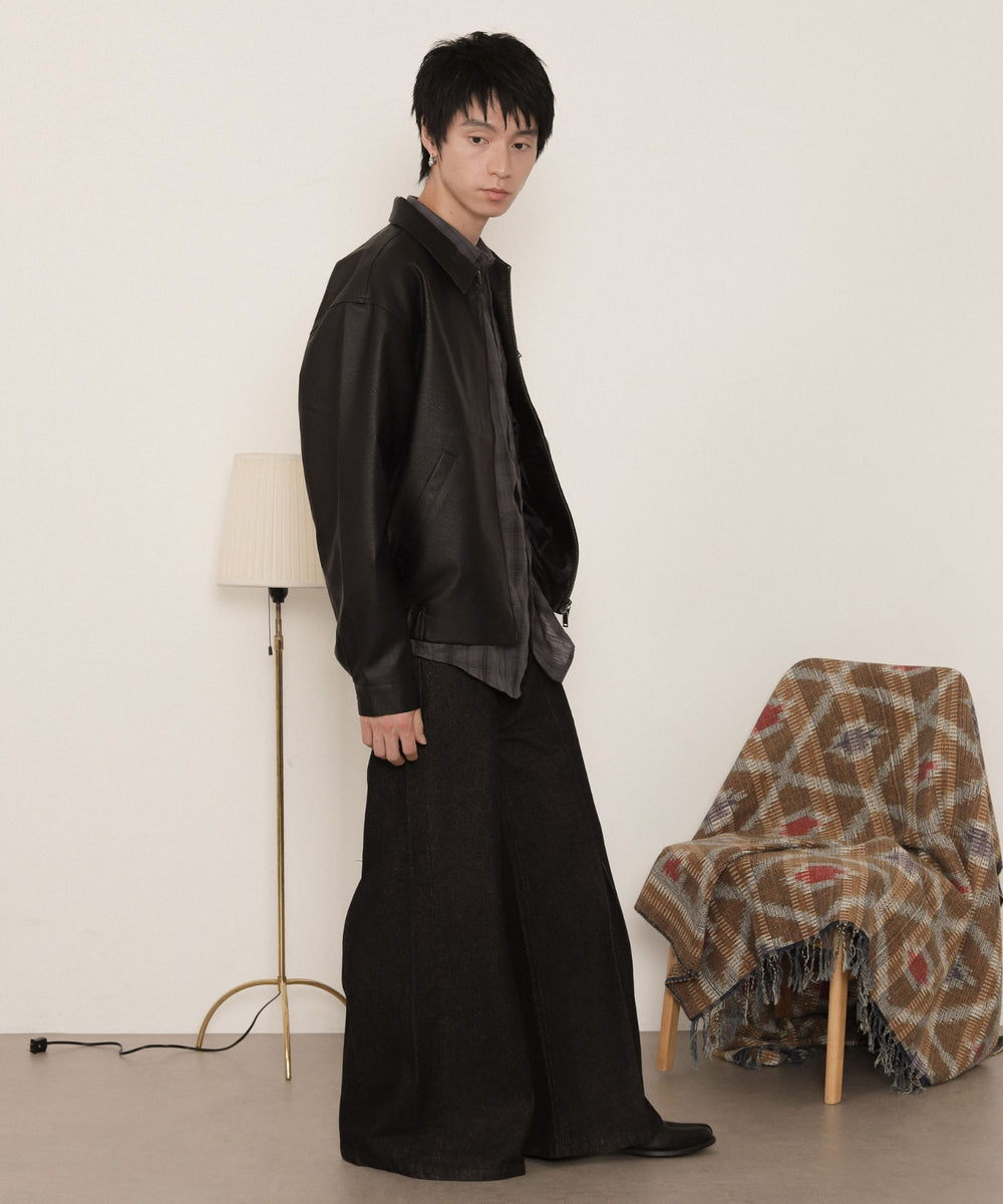 ﾃﾞﾆﾑﾌﾞﾗｯｸ モデル：180cm L着用