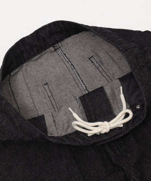 ﾃﾞﾆﾑﾌﾞﾗｯｸ