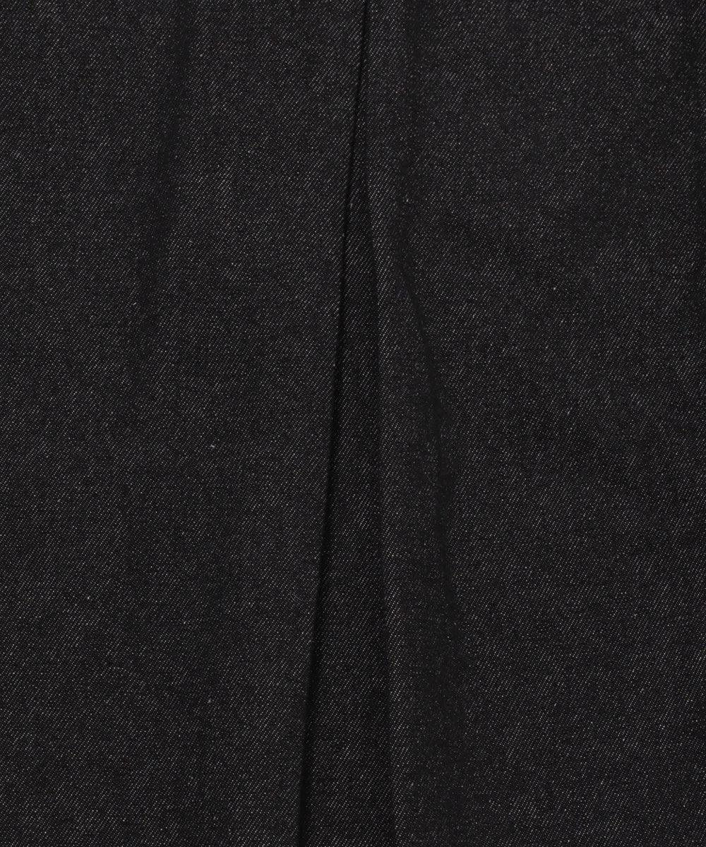 ﾃﾞﾆﾑﾌﾞﾗｯｸ