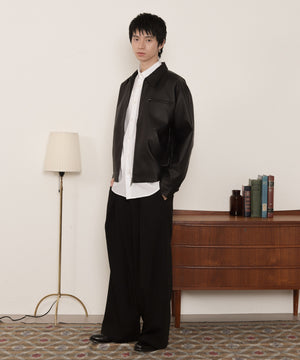 ブラック モデル：180cm L着用