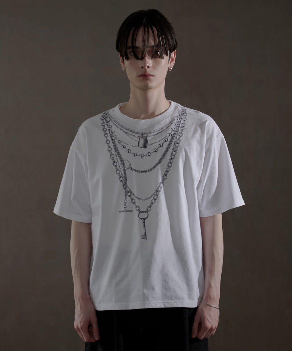 柄1 モデル：180㎝　L着用