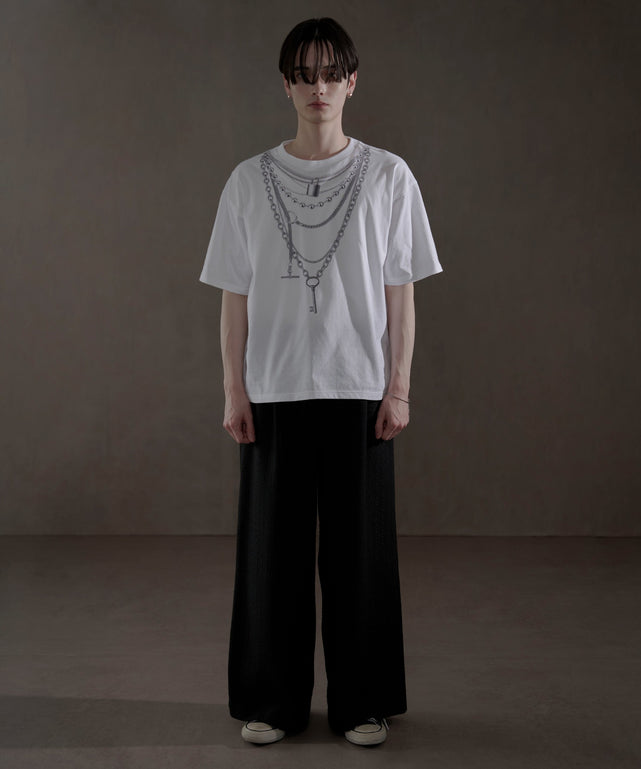 柄1 モデル：180㎝　L着用