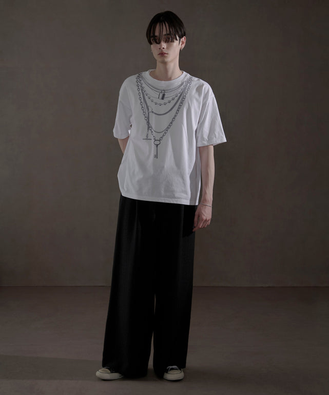 柄1 モデル：180㎝　L着用