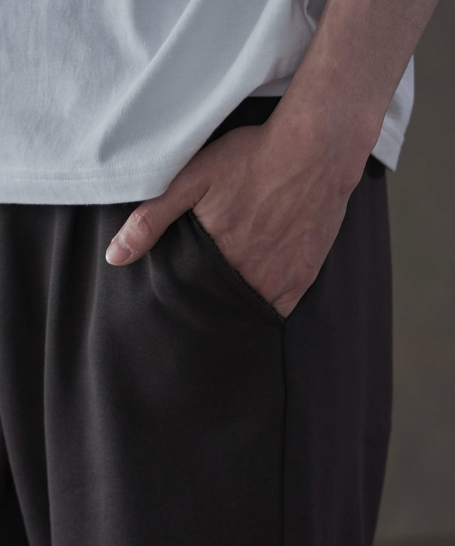 クロップドスウェットパンツ