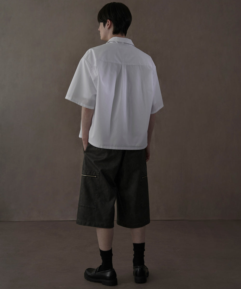 ホワイト　モデル：180㎝　L着用