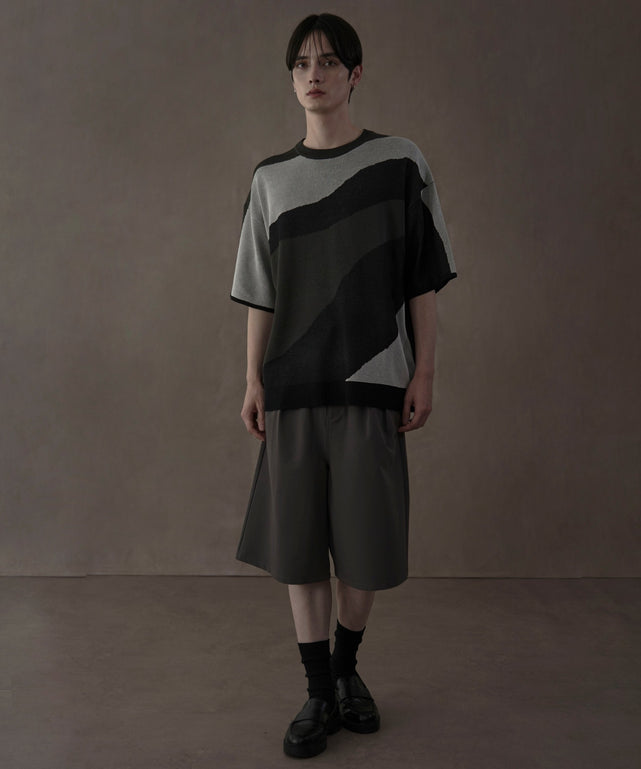 Dグレー　モデル：180㎝　L着用