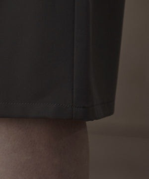 Dグレー　モデル：180㎝　L着用