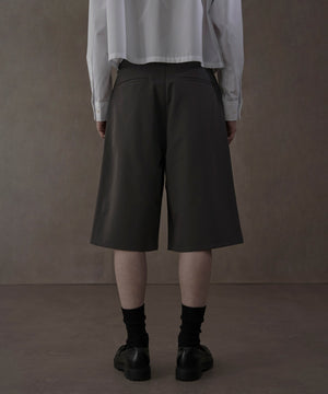 Dグレー　モデル：180㎝　L着用