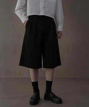 ブラック　モデル：180㎝ L着用