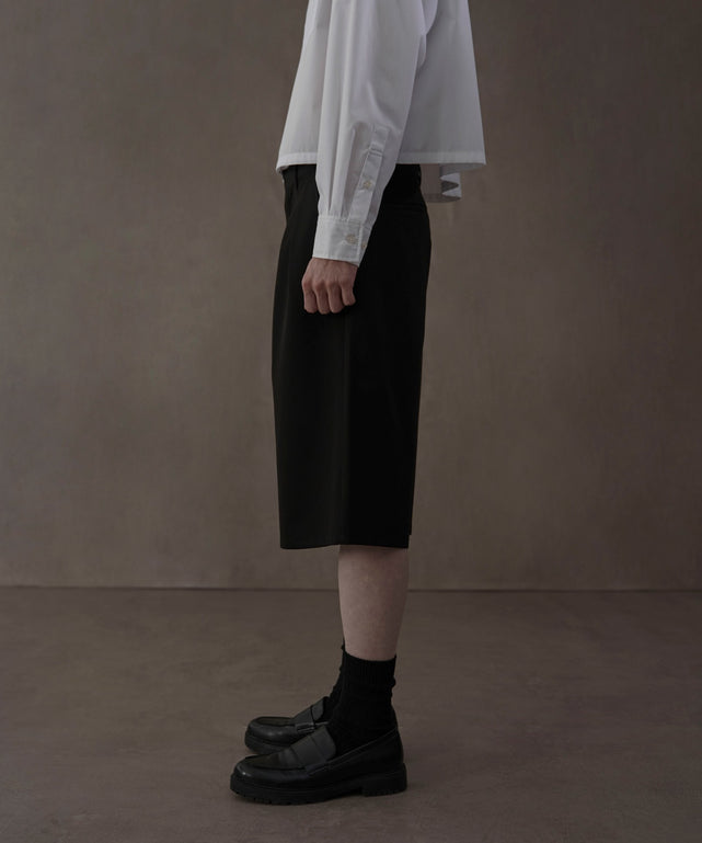 ブラック　モデル：180㎝ L着用