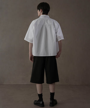 ブラック　モデル：180㎝ L着用