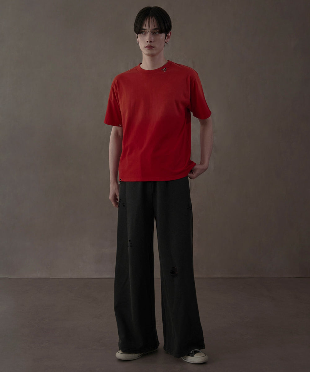 レッド　モデル：180㎝　L着用