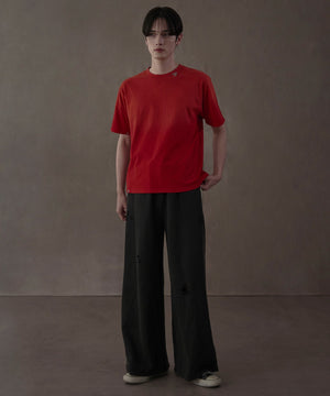 レッド　モデル：180㎝　L着用