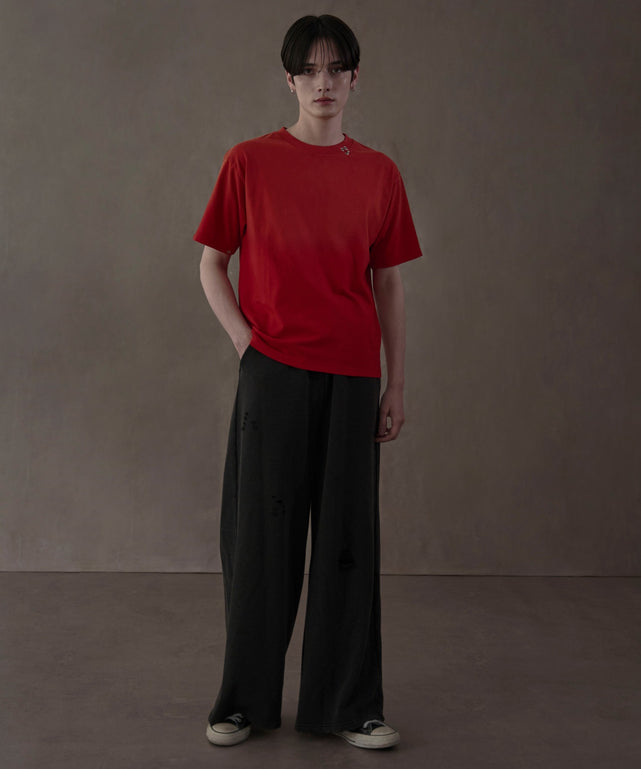 レッド　モデル：180㎝　L着用