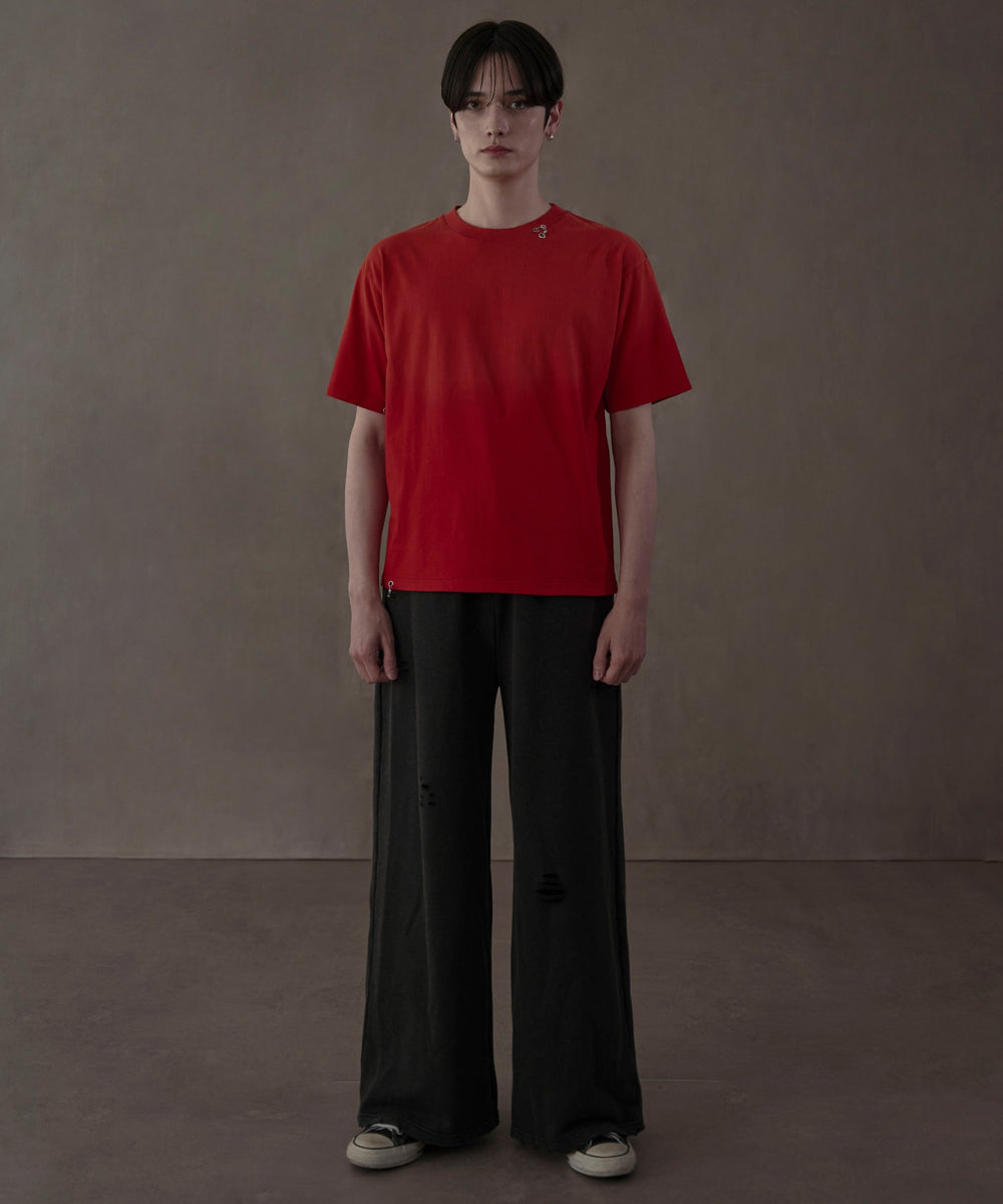 レッド　モデル：180㎝　L着用