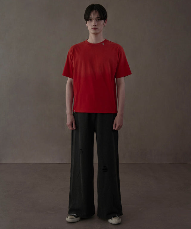 レッド　モデル：180㎝　L着用