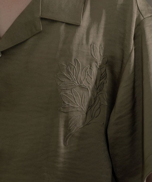 サテン刺繍シャツ（SS）