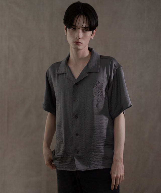 Dグレー　モデル：180㎝　L着用