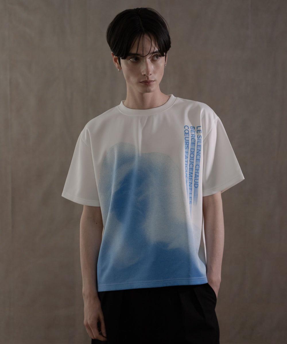 ホワイト　モデル：180㎝　L着用