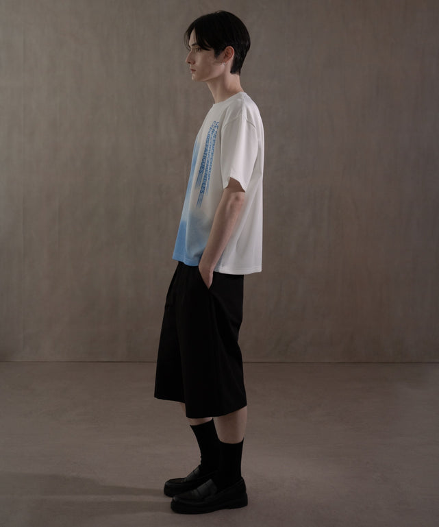 ホワイト　モデル：180㎝　L着用