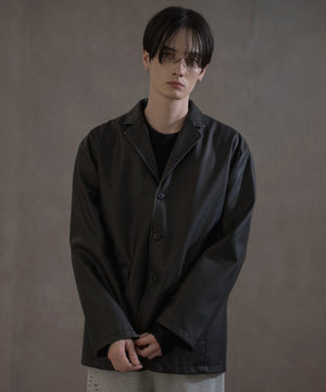 ブラック　モデル：180㎝　L着用