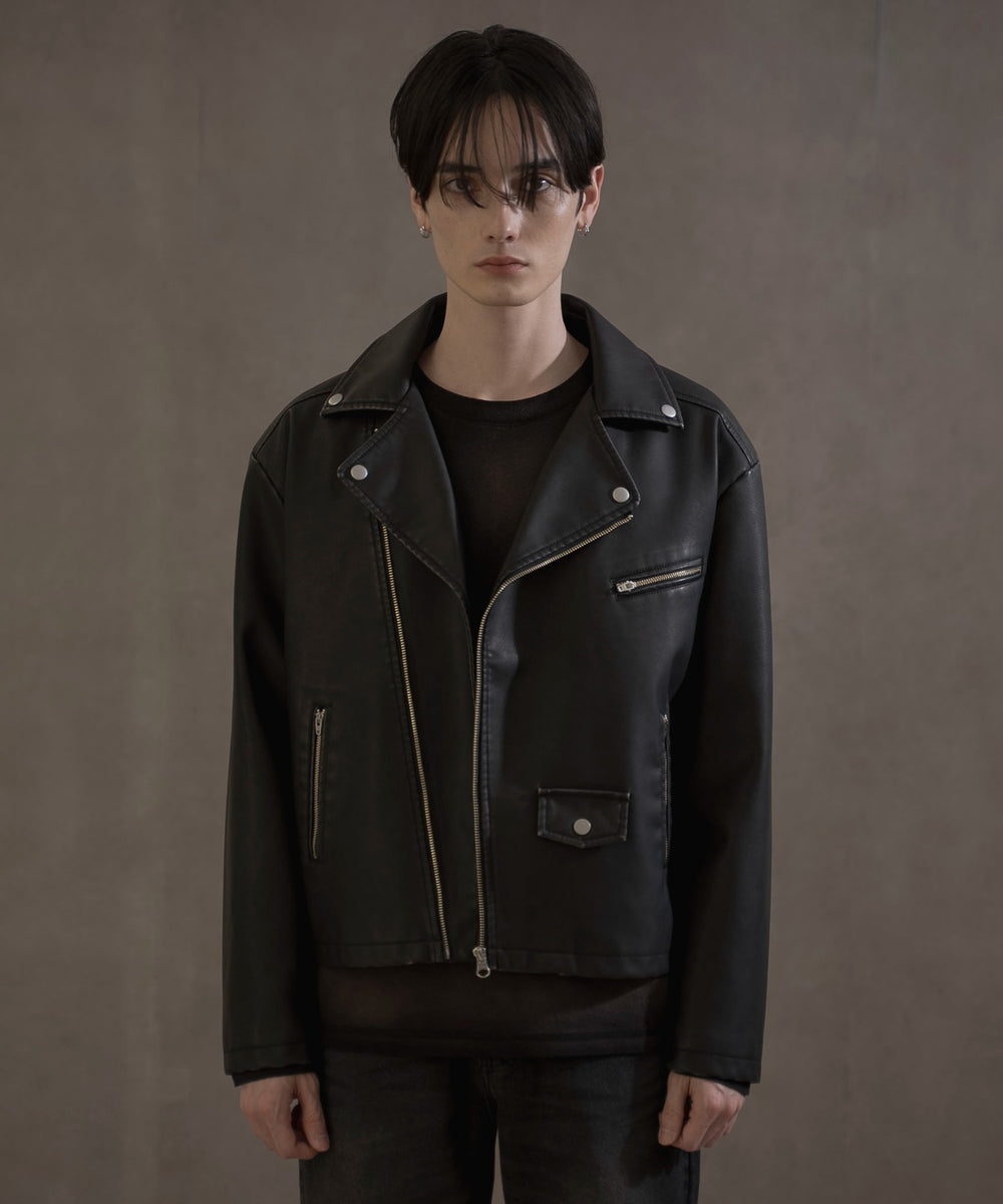 ブラック　モデル：180㎝　L着用