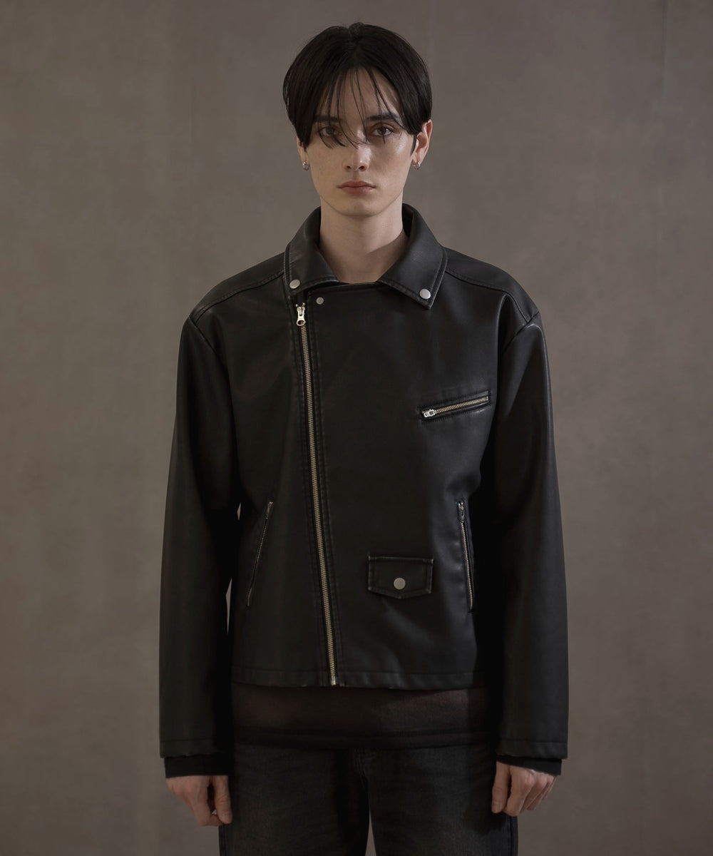 ブラック　モデル：180㎝　L着用