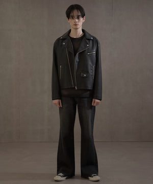 ブラック　モデル：180㎝　L着用