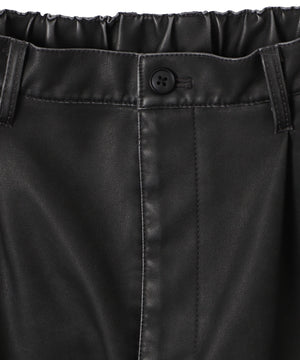 合皮タックワイドトラウザー