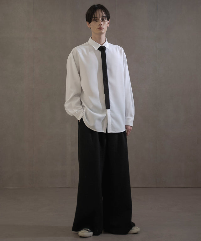 ホワイト　モデル：180㎝　L着用