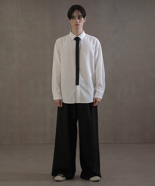 ホワイト　モデル：180㎝　L着用