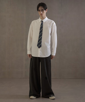 柄1 モデル：180㎝　L着用