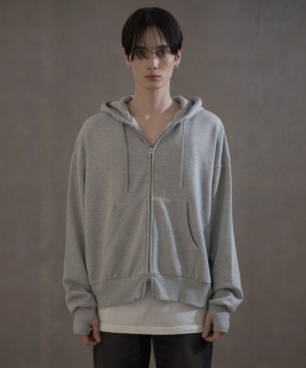 杢グレー　モデル：180㎝　L着用